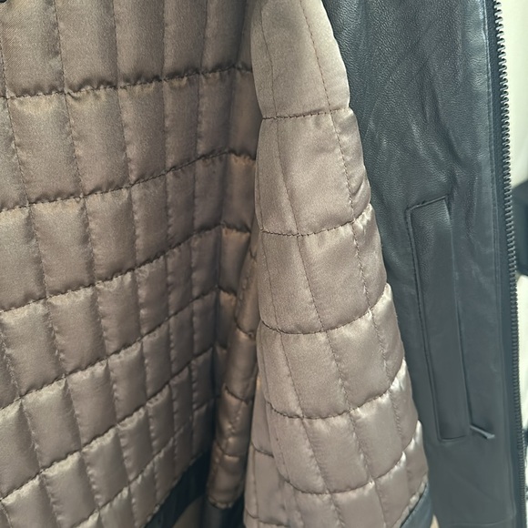 90s Vintage Andrew Marc lamb skin jacket. Size M - Picture 4 of 7